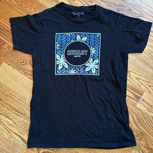 Hurley tshirt size small